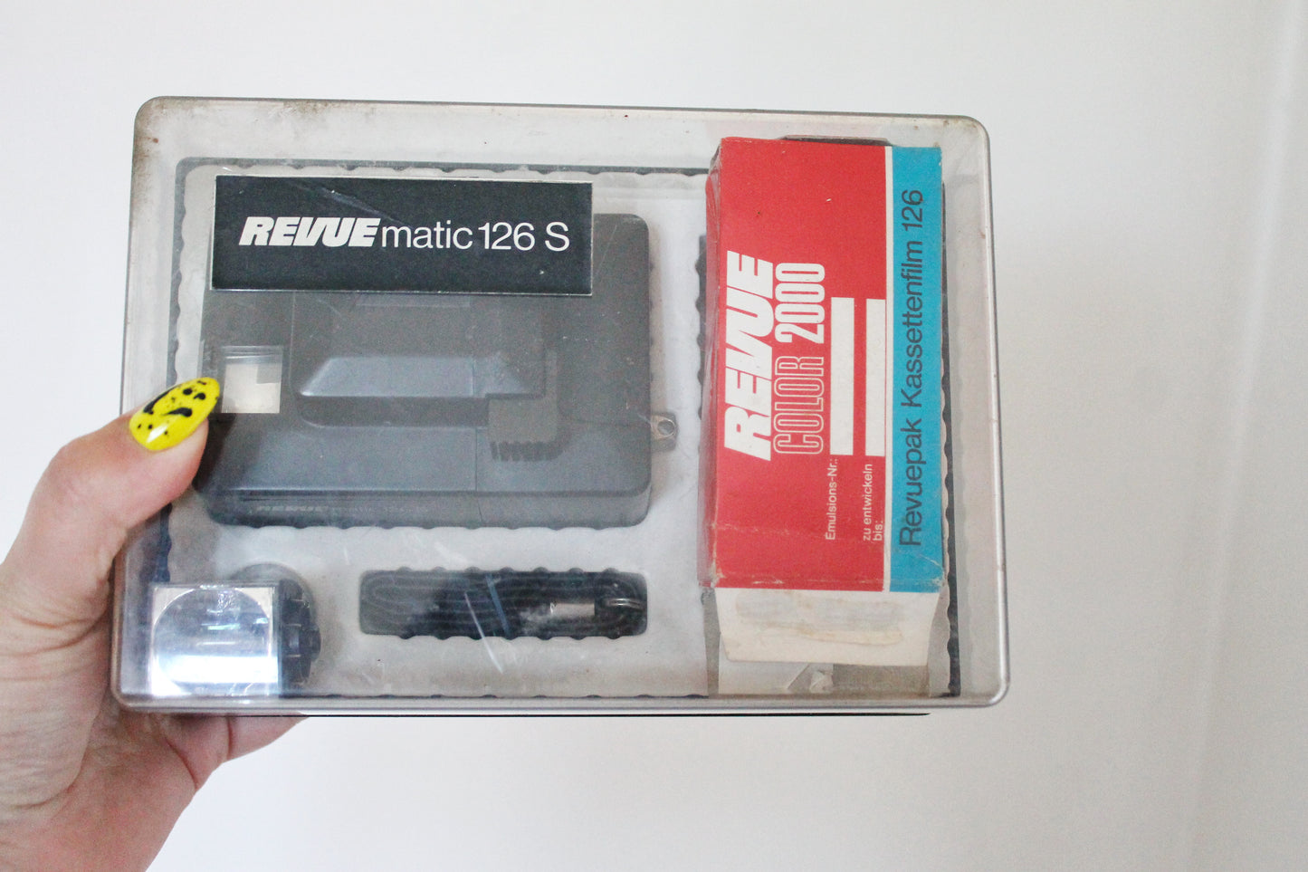 Vintage REVUEmatic 126 S Camera Set | 1970s 126 Film Camera in Original Box | Retro Photography Collector's Gift