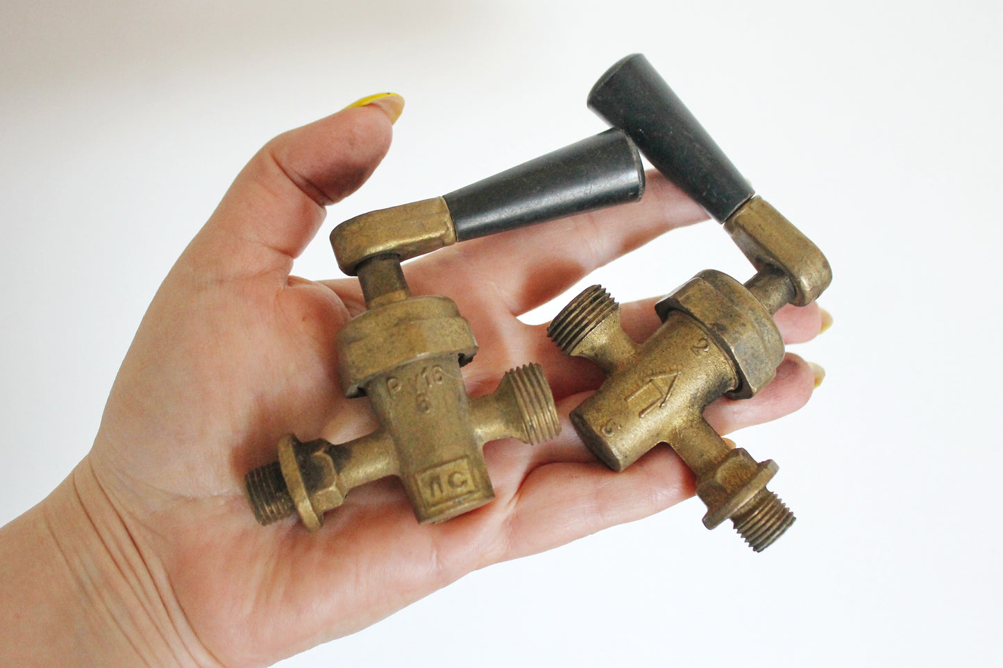Set of 3 Vintage Brass Radiator Valves | Industrial Steampunk Faucet Handles | Mid-Century Metal Plumbing Parts - 1950-1970s