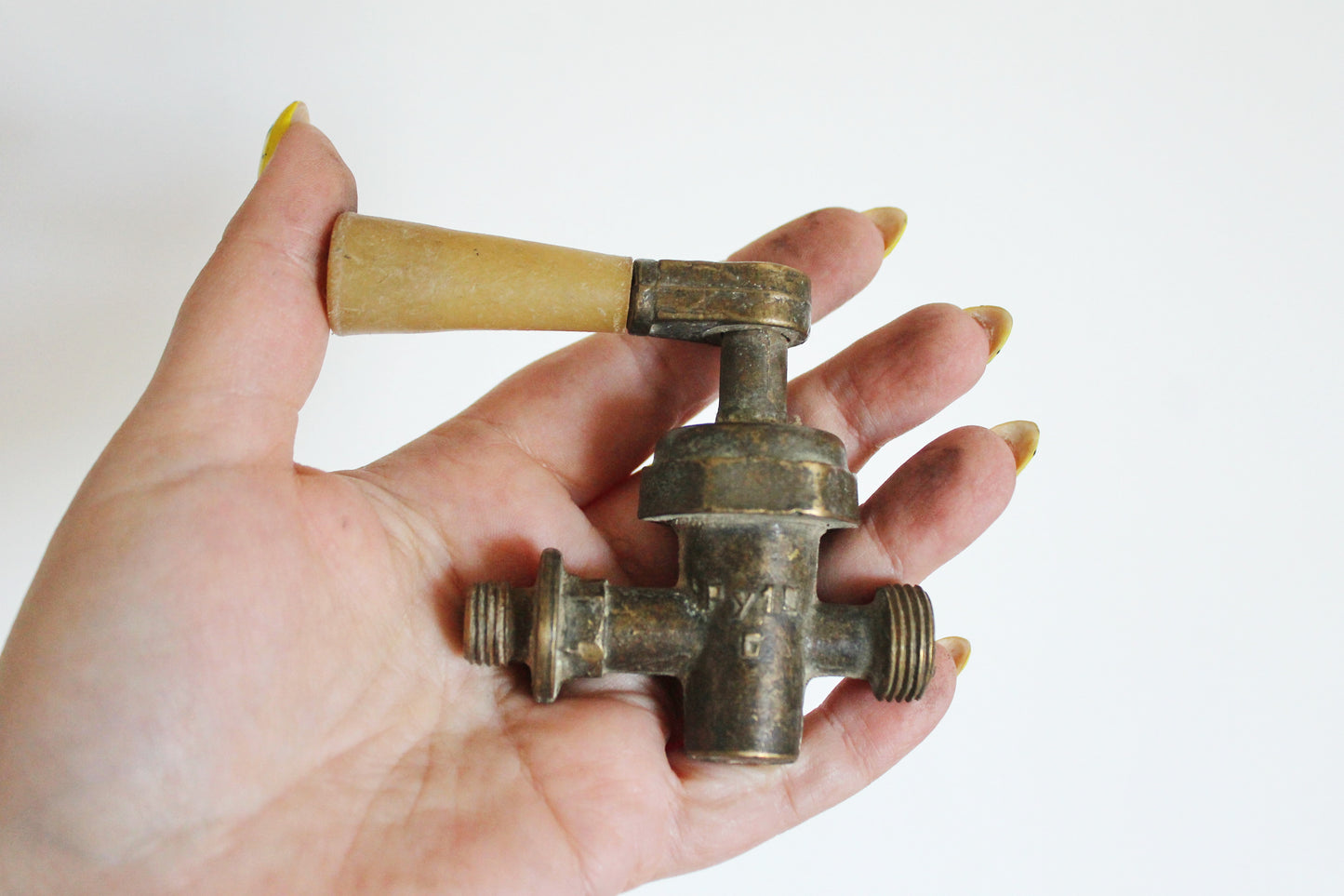 Set of 3 Vintage Brass Radiator Valves | Industrial Steampunk Faucet Handles | Mid-Century Metal Plumbing Parts - 1950-1970s