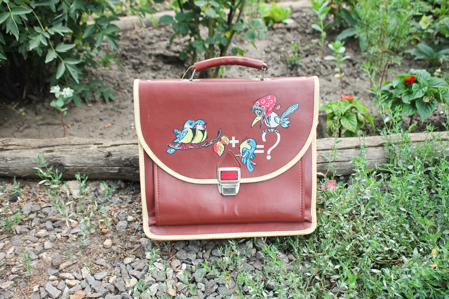Vintage Soviet School Satchel – USSR Children’s Bag with Hand-Painted Cartoon Birds – Rare 1980s Kid’s Accessory