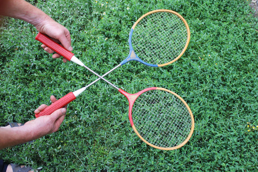 Vintage Soviet Kids' Badminton Rackets – Set of 2 – Red & Blue – USSR Sports Toy – 1980s Children's Sports Equipment