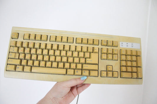 Mitsumi Vintage Keyboard KFK-EA4XT | 1990s Retro Beige Computer Keyboard with Cyrillic + English Keys | Collectible PC Accessory