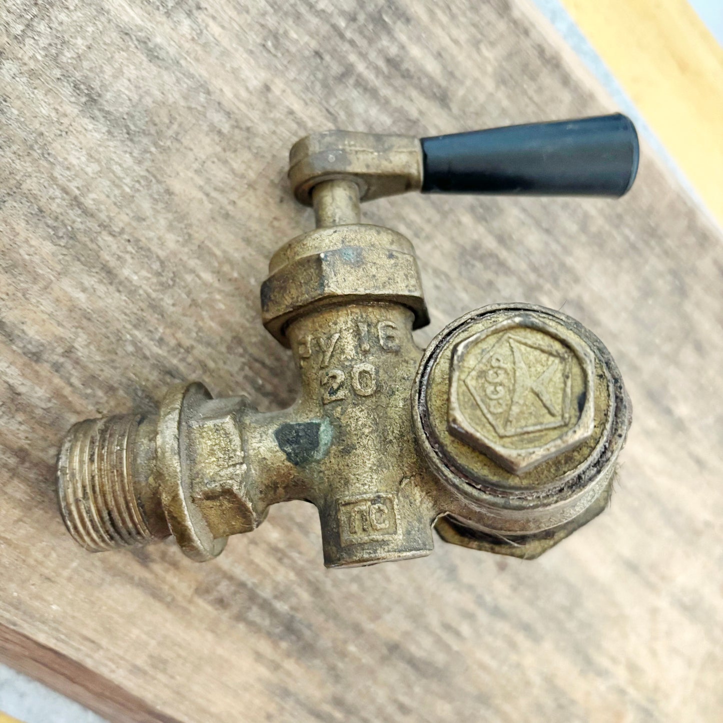 Vintage Soviet Brass Shut-Off Valve | USSR Industrial Plumbing Faucet | Steampunk Decor, Retro Brass Hardware, Soviet Collectible Tool