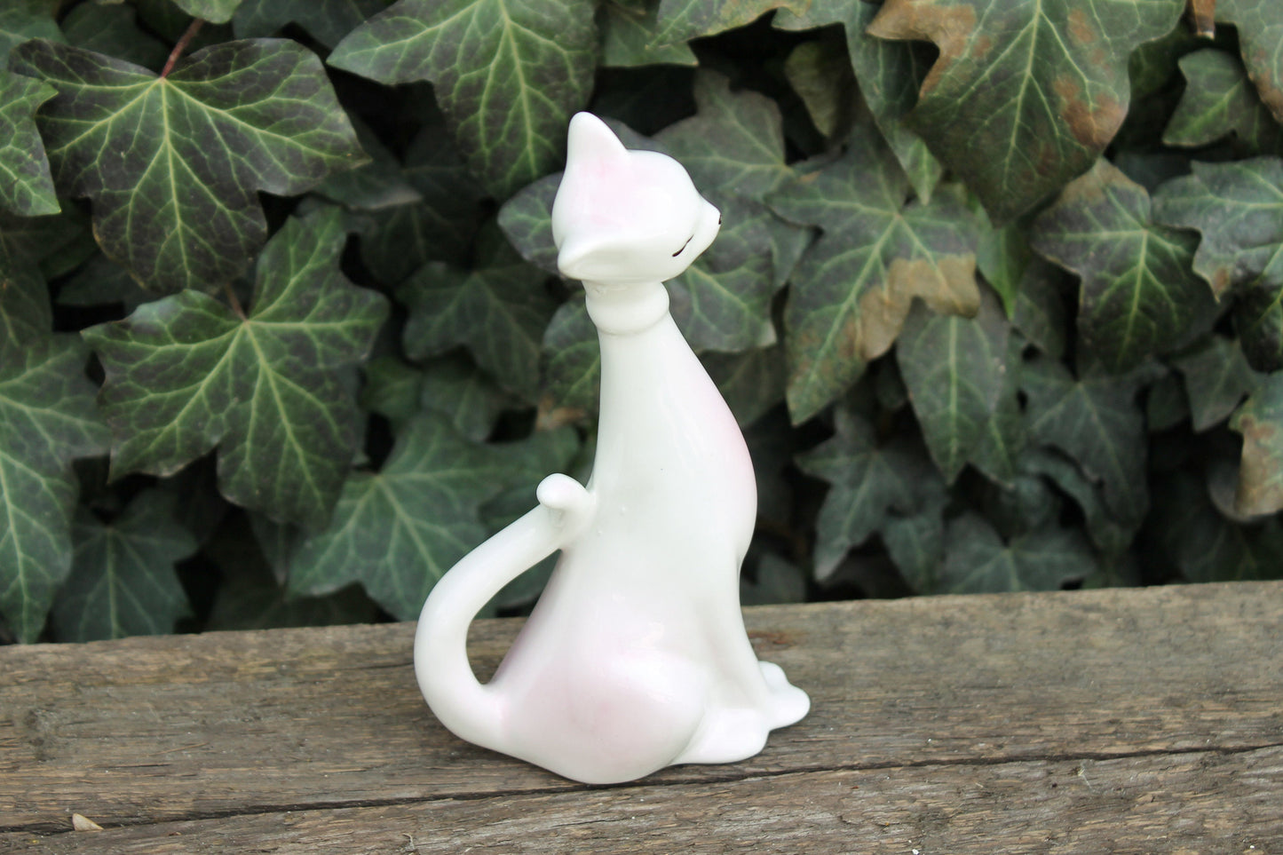 Vintage porcelain figurine Cat - USSR porcelain - vintage USSR ceramic figurine - 1970s