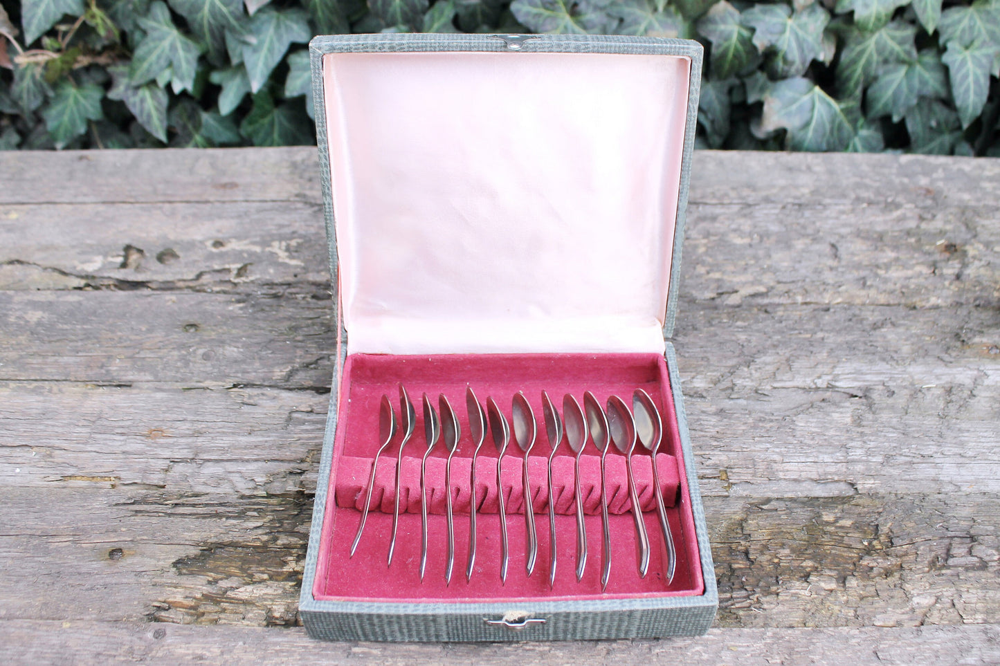 Set of 12 vintage stainless still coffee-tea spoons in original box - vintage ussr kitchen - coffee-tea spoons - 1970s