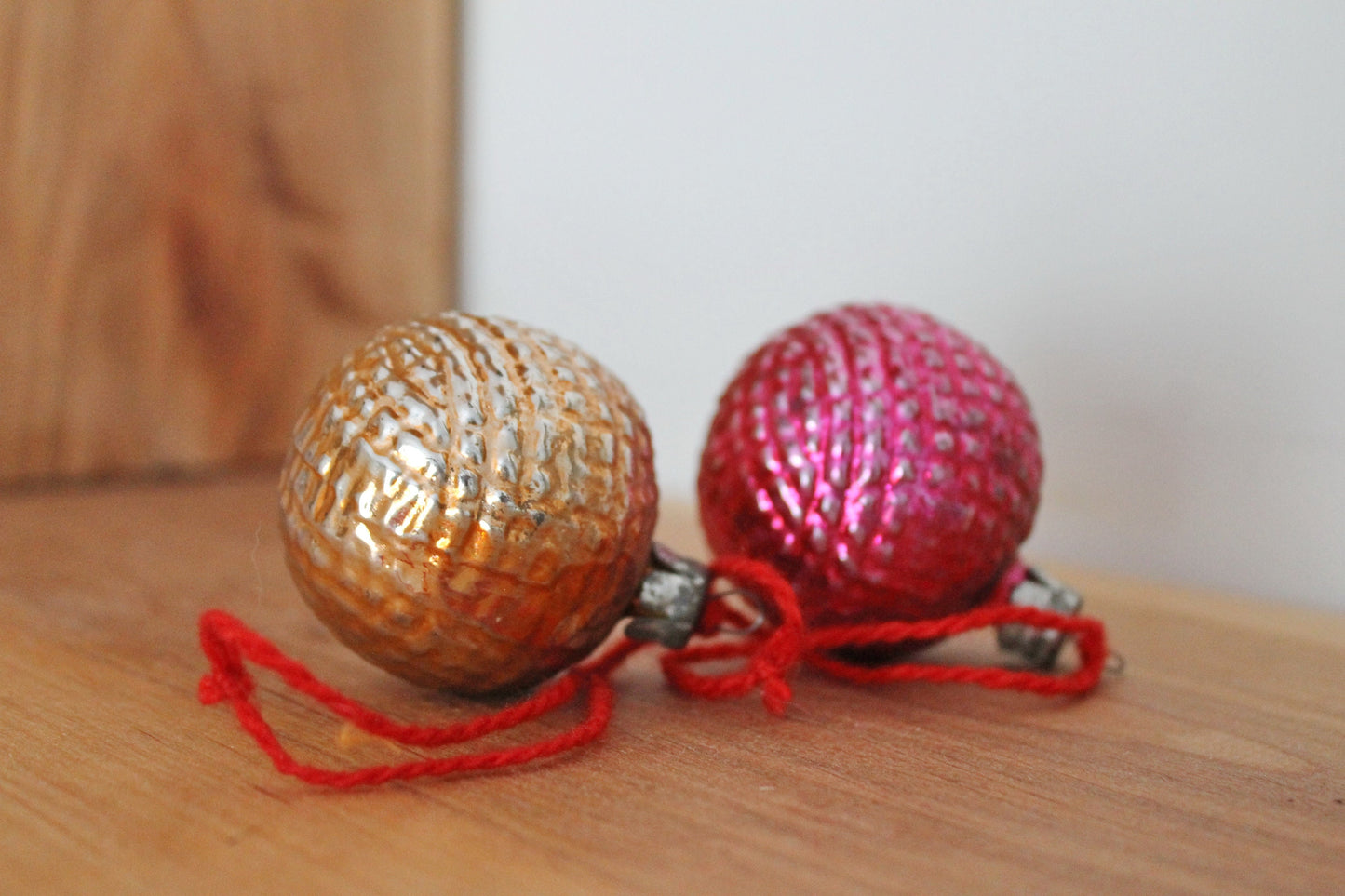 Christmas tree balls ornament 1.6 inches - Set of two - Soviet vintage - Christmas - New Year Glass Ornament, Made in USSR - 1970s