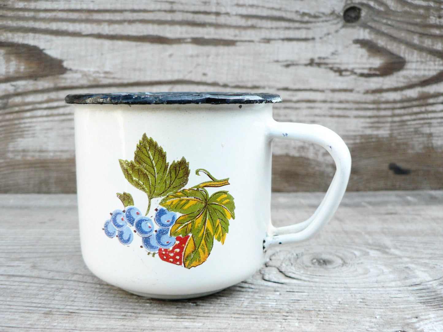 Enamel mug Soviet Vintage USSR Kitchen - Ukrainian kitchen