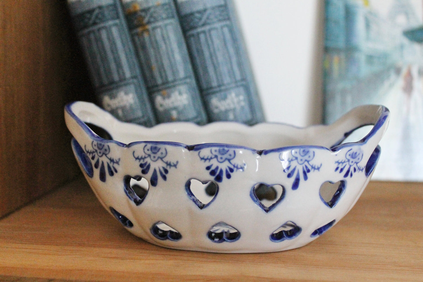 Porcelain candy bowl - Beautiful small vintage bowl from Germany - Vintage European ceramic - 1970s