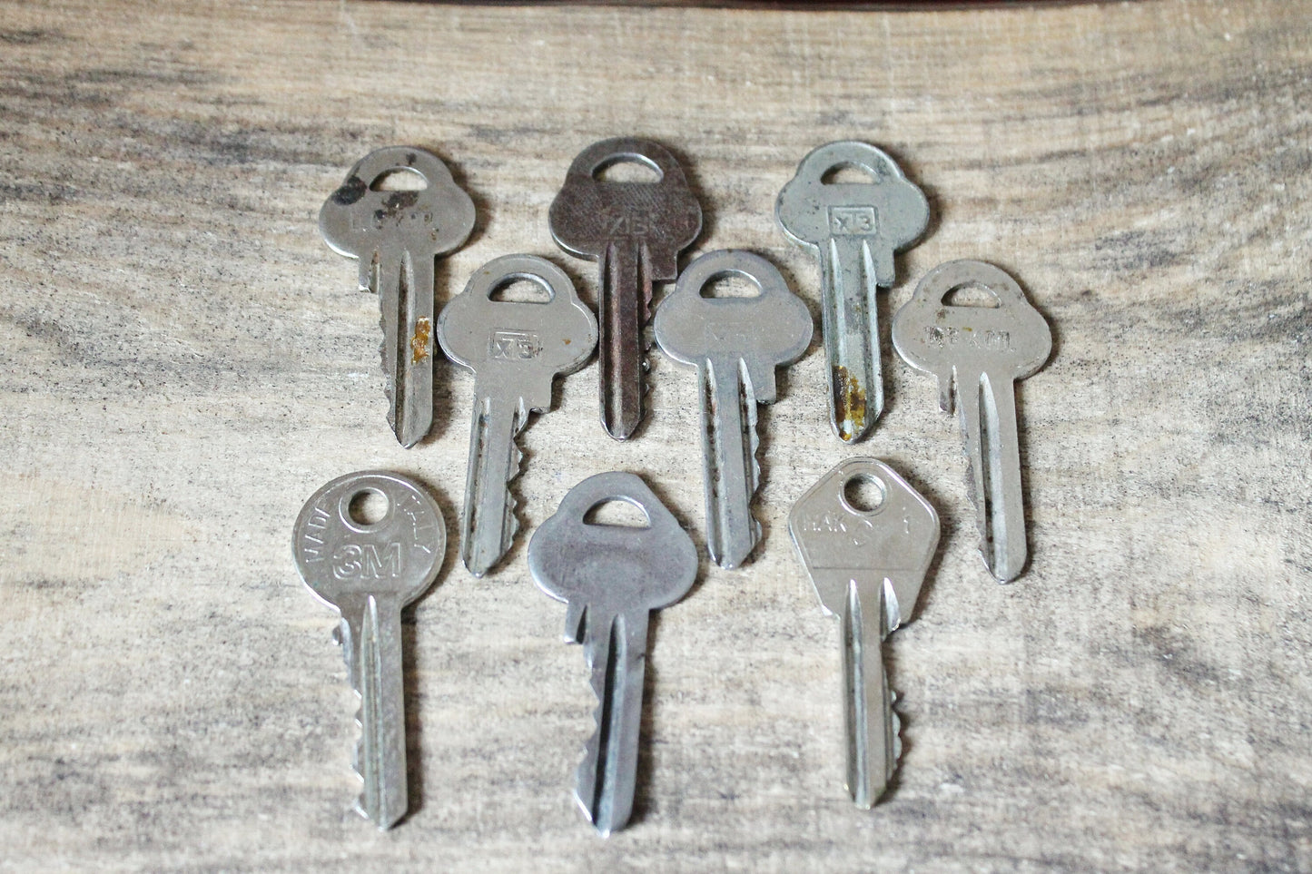 Set of 8 vintage keys from the USSR - Soviet Union vintage keys, Old rare house keys, Skeleton keys