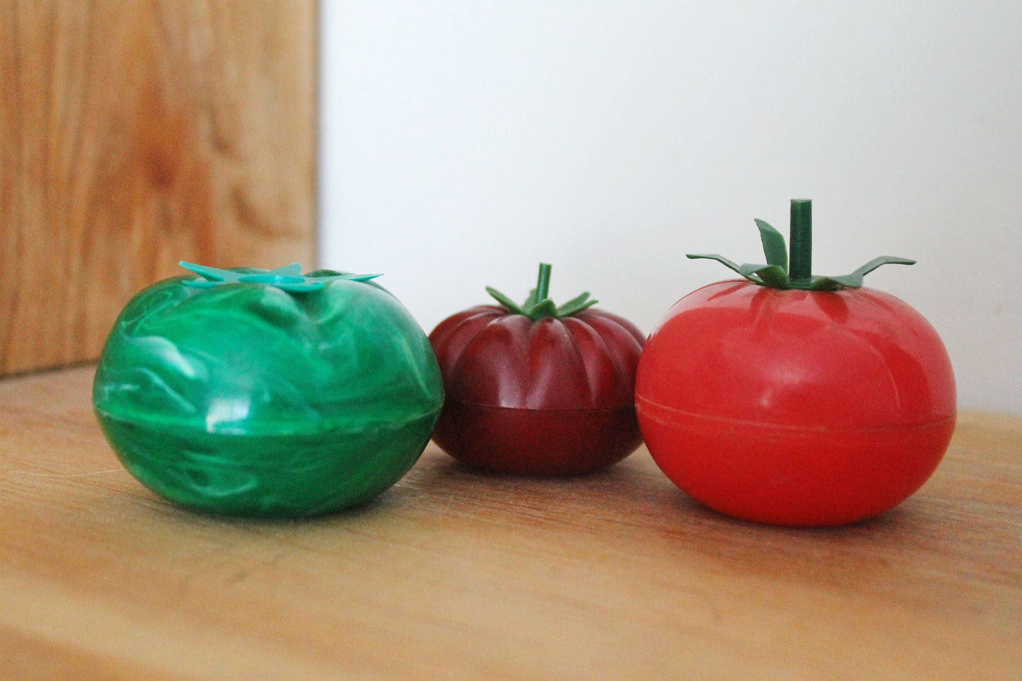 Vegetable Salt & Pepper Shakers - set of 3 - Cute Soviet Vintage Tomato Picnic Travel Set - Ukrainain USSR Kitchen