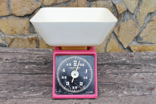 USSR vintage trade red scales - USSR Antique Scales, Metal Weight Scales - 1970s - Shabby Chic scales