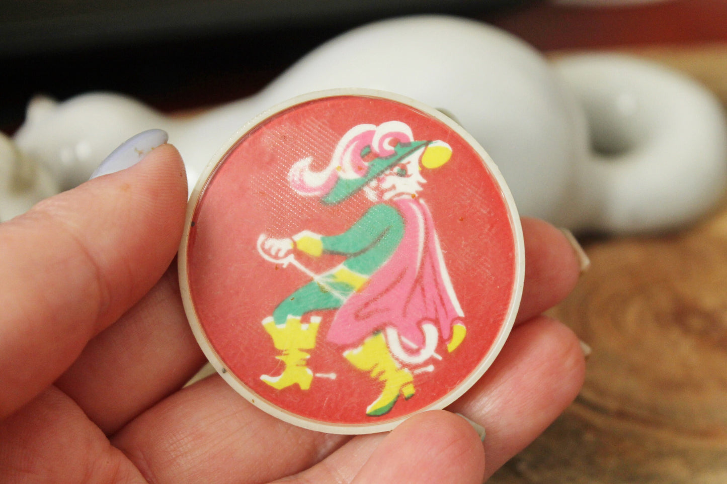 Soviet children's round red plastic pin badge - Cat in boots - fairytale, made in USSR, 1970s