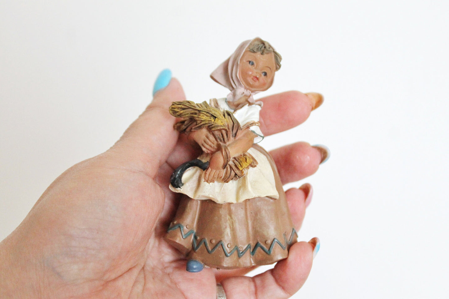 Set of two vintage solid clay figurines Two village girls - 3.6 inches - Germany statue - vintage Germany clay figurine - 1980s