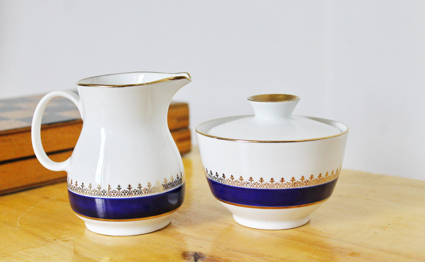 Porcelain Germany Set of Сreamer and Sugar Bowl Winterling markleuthen Bavaria - Vintage porcelain - Made in Germany - 1970s