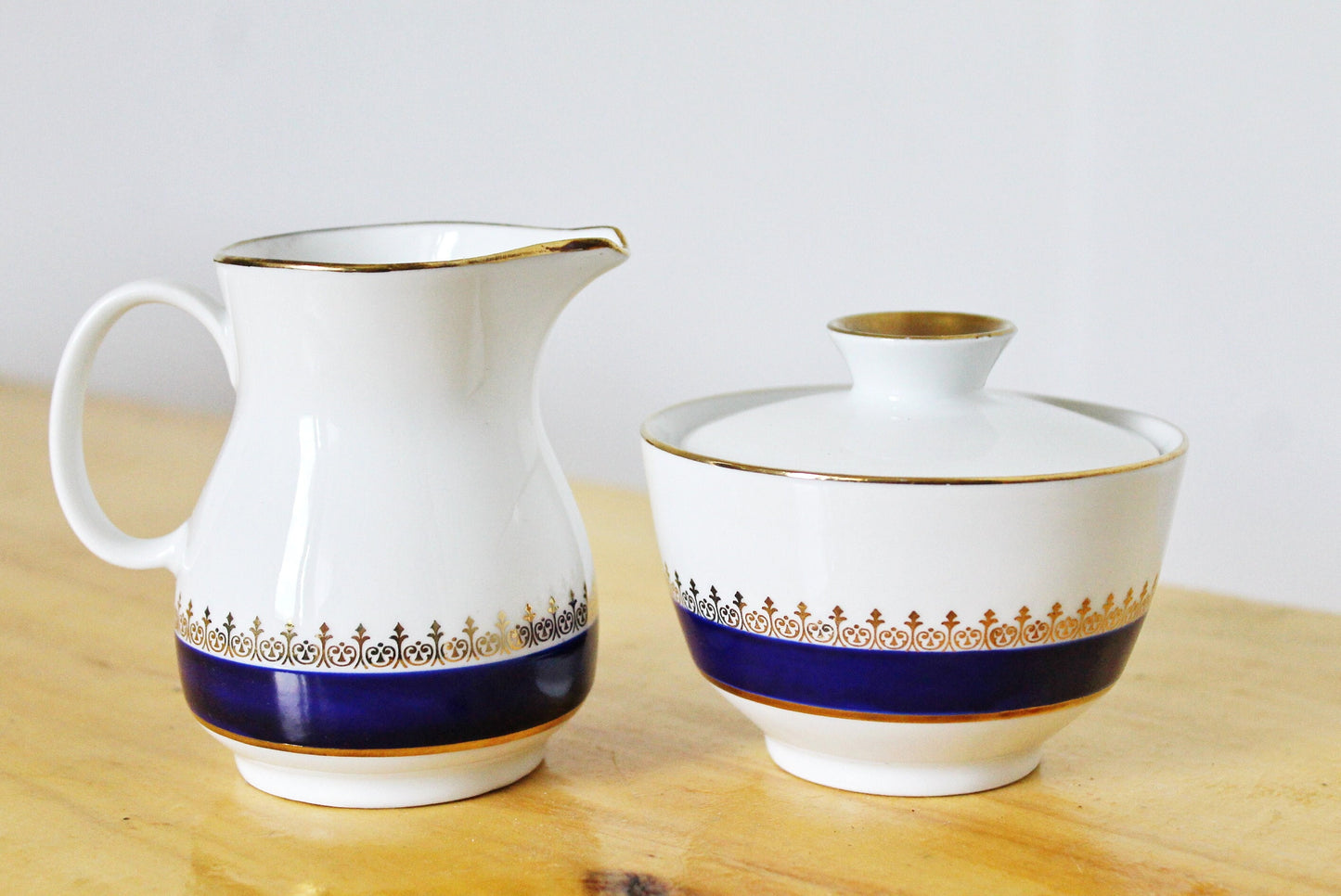 Porcelain Germany Set of Сreamer and Sugar Bowl Winterling markleuthen Bavaria - Vintage porcelain - Made in Germany - 1970s