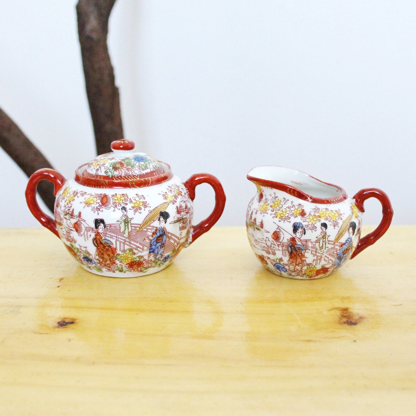 Beautiful oriental vintage ceramic set sugar bowl and creamer - 1980s