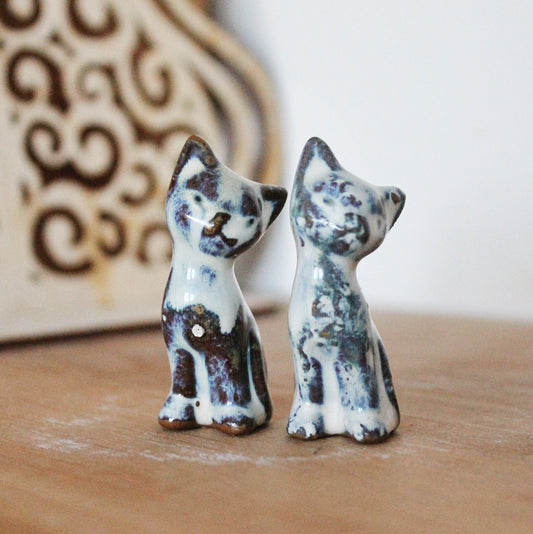 Vintage clay set of two grey Cats mini statues - 2.3 inches - Germany cats figurine - vintage decor - Germany vintage - later 1980s