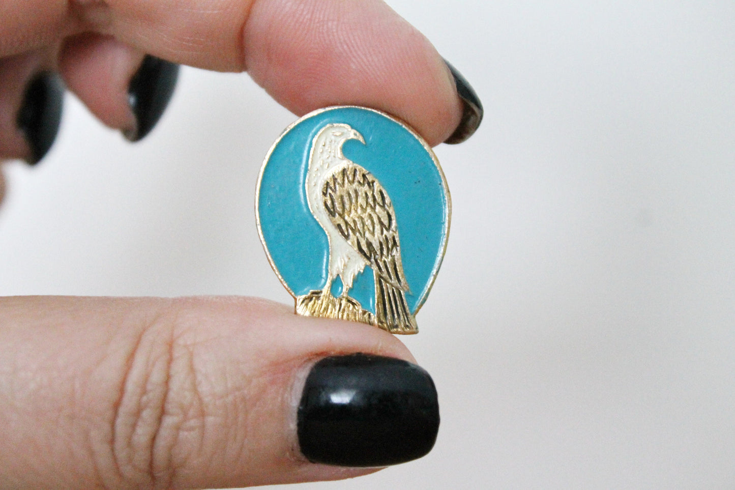 Eagle small pin - Vintage soviet USSR pin badge - bird pin badge, made in USSR, 1970s