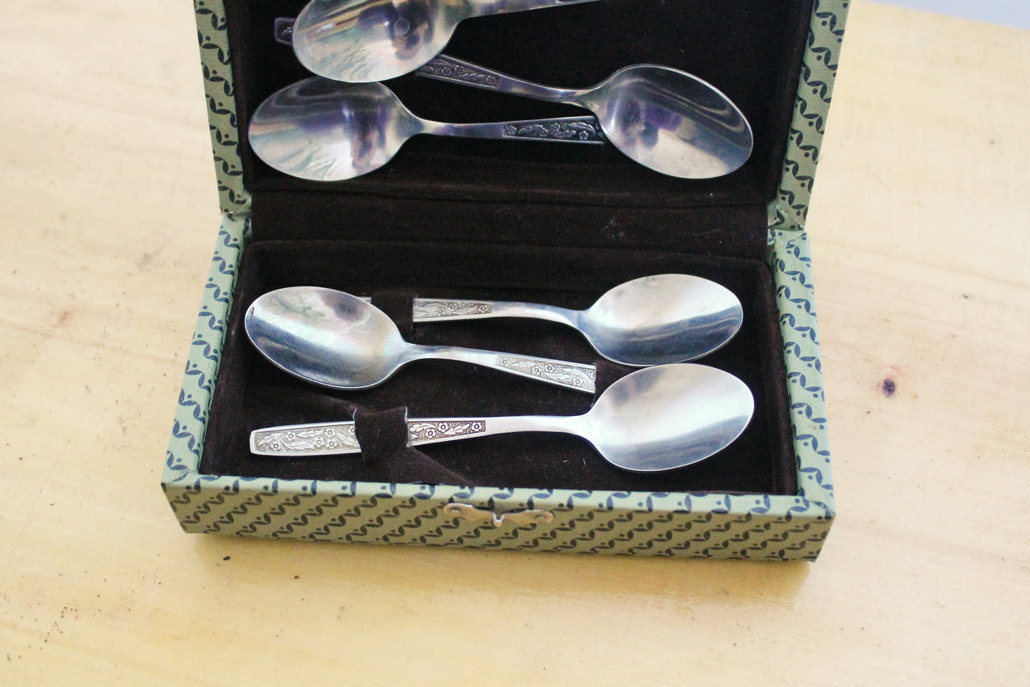 Set of 6 vintage stainless still coffee-tea spoons in original box - vintage ussr kitchen - coffee-tea spoons - 1970s