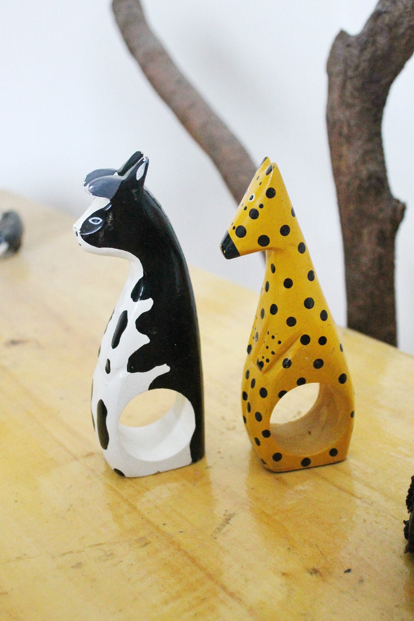 Set of 2 napkins holders for kids - Giraffe and Cow - made in Germany - wooden napkin holder - Holiday decor