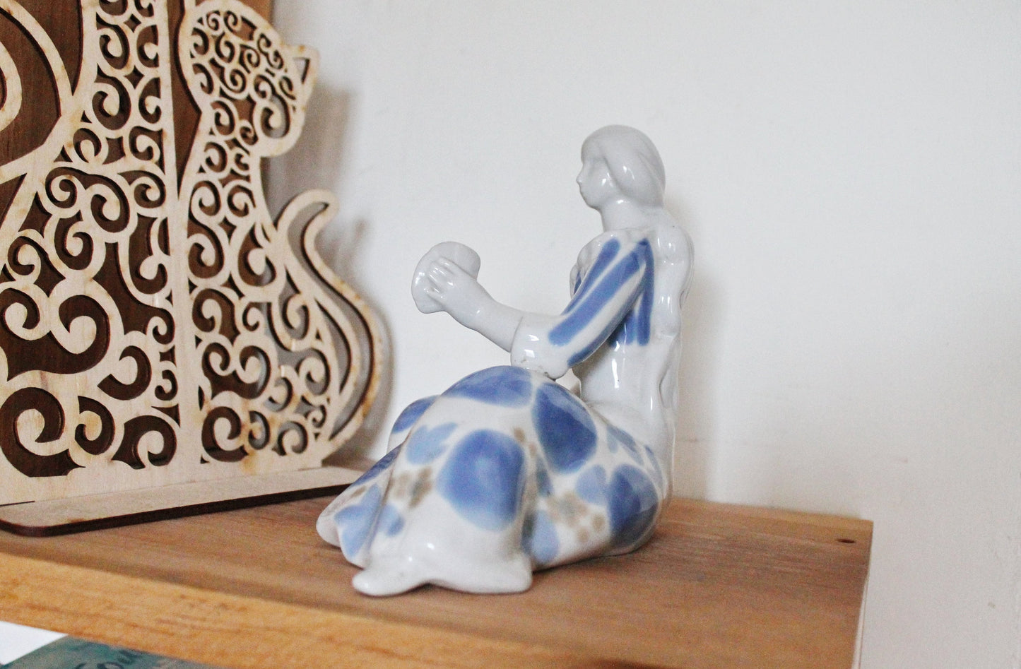 Vintage USSR porcelain figurine  - "A Dancer girl with a fan" - Souvenir Statuette - Ukrainian style - 1970s