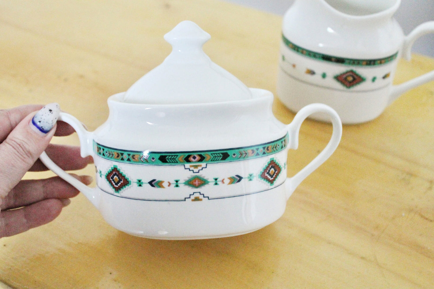 Porcelain beautiful China Set of Сreamer and Sugar Bowl - Vintage porcelain - 1980-1990s